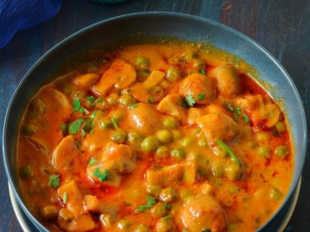 Mushroom Matar — Vegetarian Specials at Clifton Indian Restaurant and Bar, Cincinnati, OH